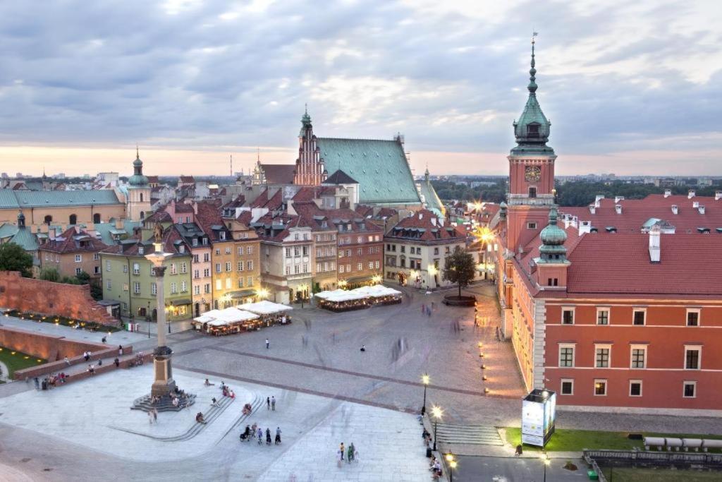 Be My Guest - Krucza Elegant Apartment - Rondo De Gaulle'A Center Of Warsaw Metro Wi-Fi Breakfast מראה חיצוני תמונה
