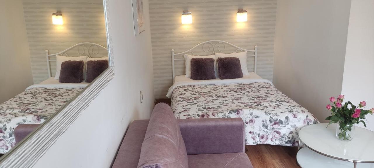 Be My Guest - Krucza Elegant Apartment - Rondo De Gaulle'A Center Of Warsaw Metro Wi-Fi Breakfast מראה חיצוני תמונה
