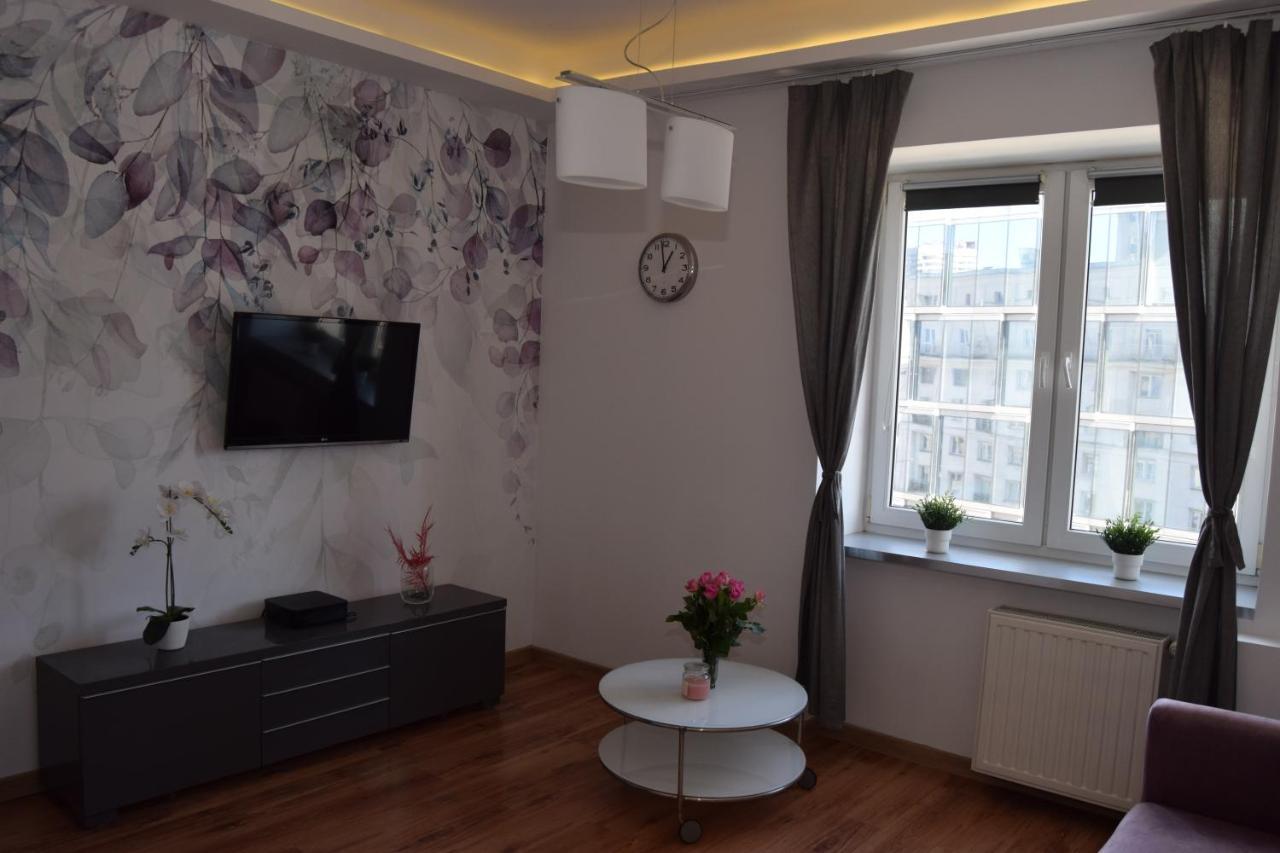 Be My Guest - Krucza Elegant Apartment - Rondo De Gaulle'A Center Of Warsaw Metro Wi-Fi Breakfast מראה חיצוני תמונה